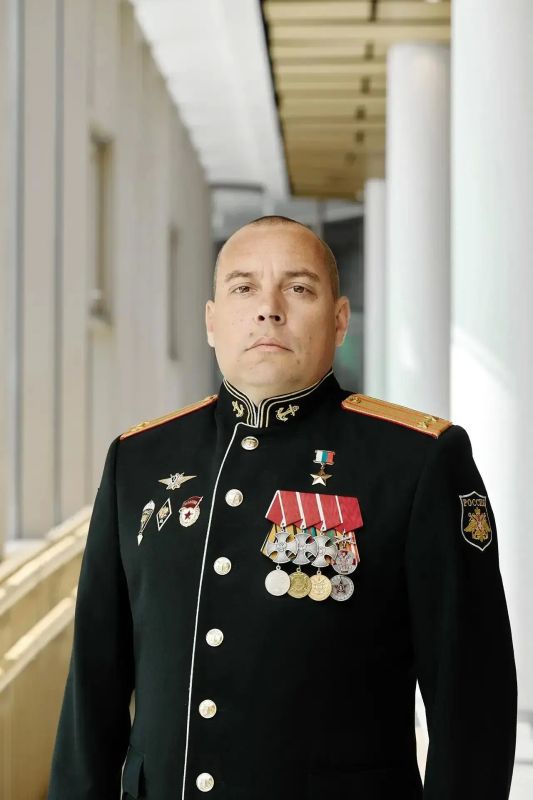 Михаил Развожаев: Руководителем севастопольского филиала Фонда «Защитники Отечества» назначен Дмитрий Михайлович Куценко — Герой России, кавалер трёх орденов Мужества, участник программы «Время героев»