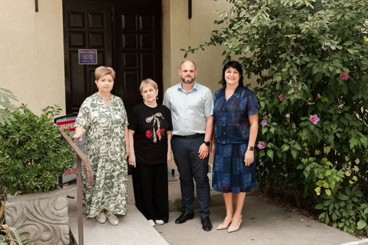 Татьяна Лобач: По поручению губернатора Севастополя Михаила Владимировича Развожаева в рамках общегородской инициативы «Защитим Севастополь вместе» продолжаем знакомиться с работой волонтёрских объединений и тех, кто...