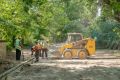 На улице Менжинского в Севастополе обустраивают новый тротуар
