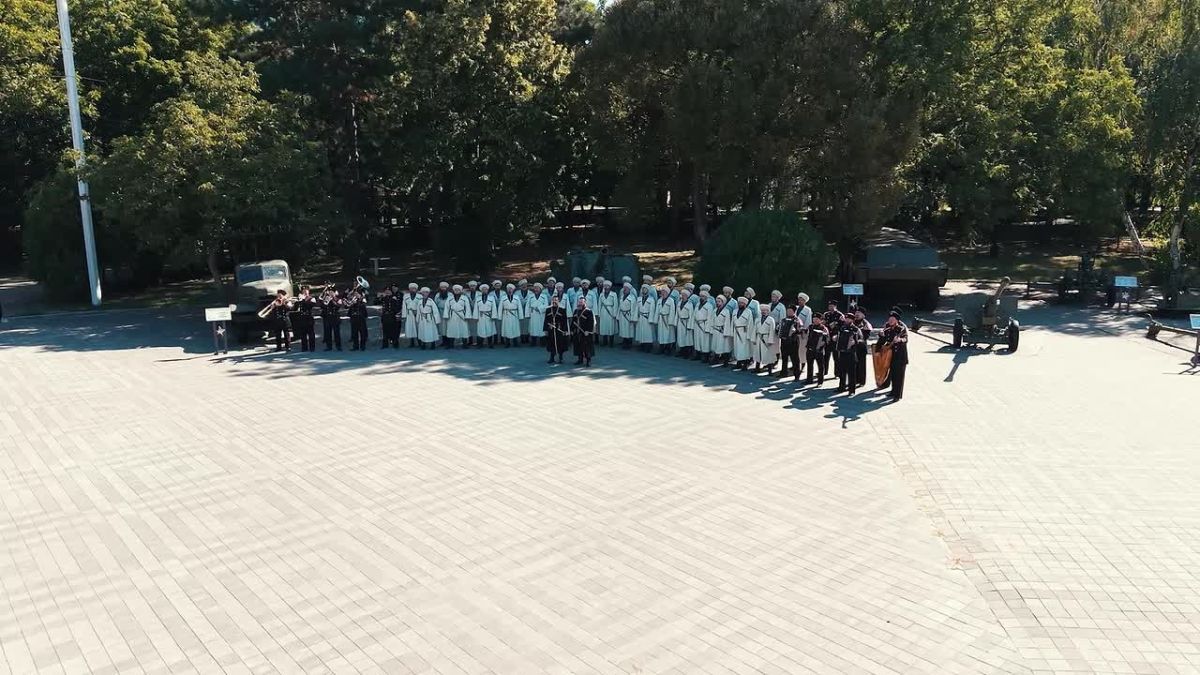 Севастополь с гастролями посетит Кубанский казачий хор