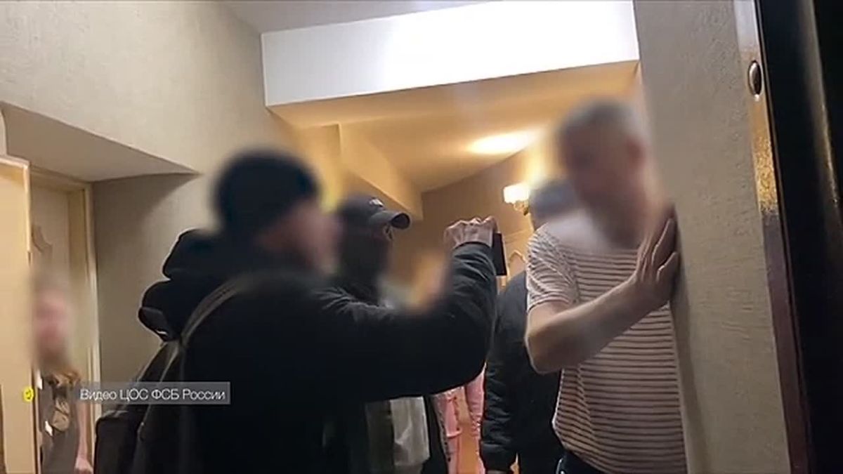 Жителя Севастополя задержали за организацию поставок оружия на Украину