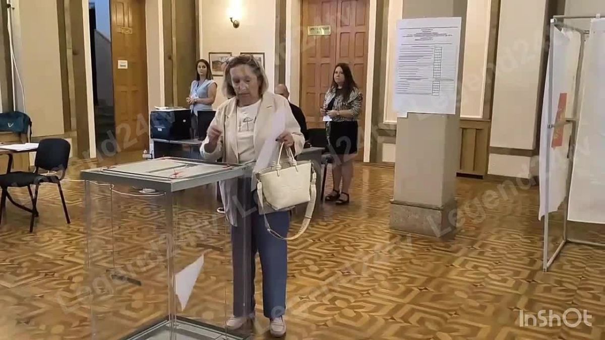 187 избирательных участков Севастополя открыли свои двери ровно в 8:00