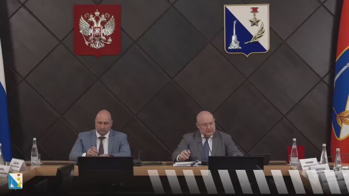 Директору департамента общественной безопасности Алексею Викторовичу Краснокутскому присвоено звание «Заслуженный спасатель города Севастополя»