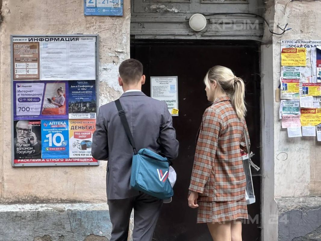 В Севастополе на всех участках работают более 200 волонтёров в дни выборов в Госдуму