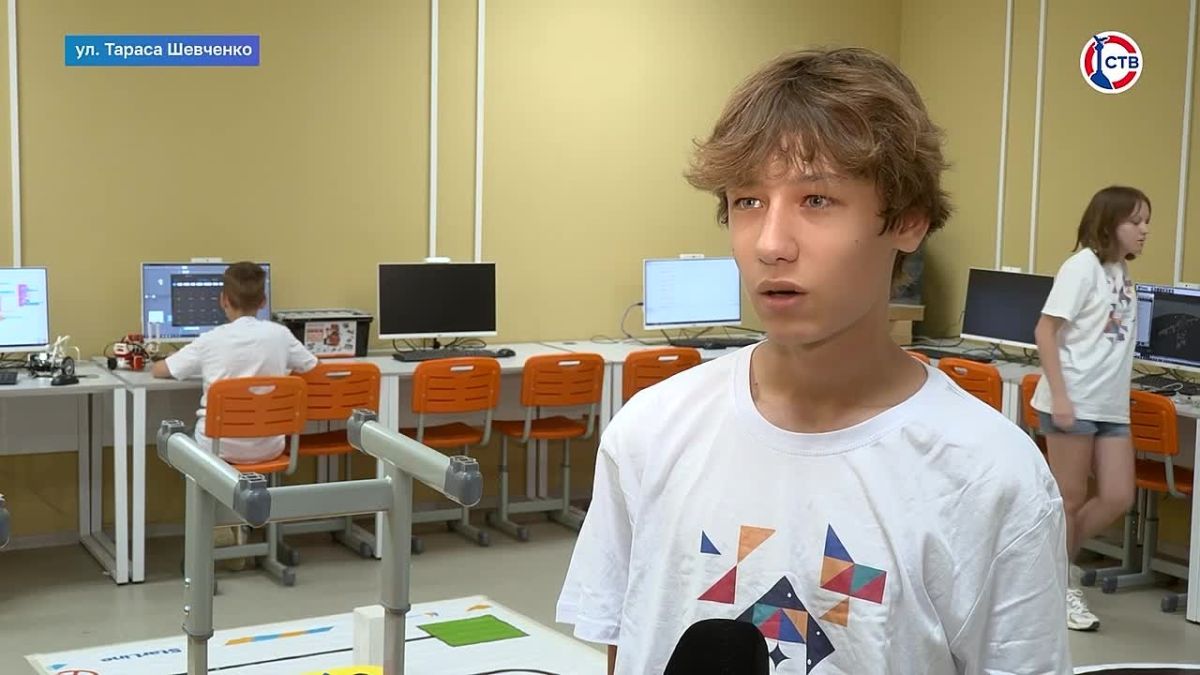 Севастопольские школьники представят город на международном фестивале «РобоФинист» 14 ребят из Малой академии наук отправятся в Кронштадт, где 3 и 4 октября пройдёт финал соревнований по робототехнике. Путёвку на фестиваль...