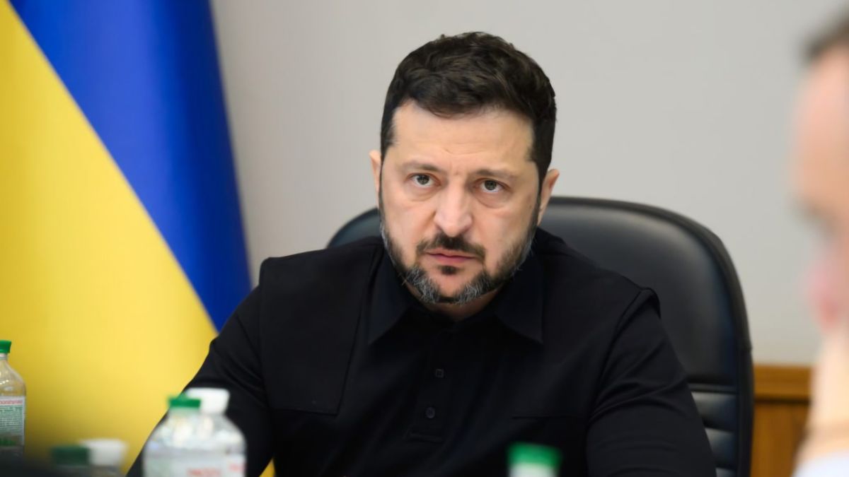 Киев не может покрыть дефицит военного бюджета