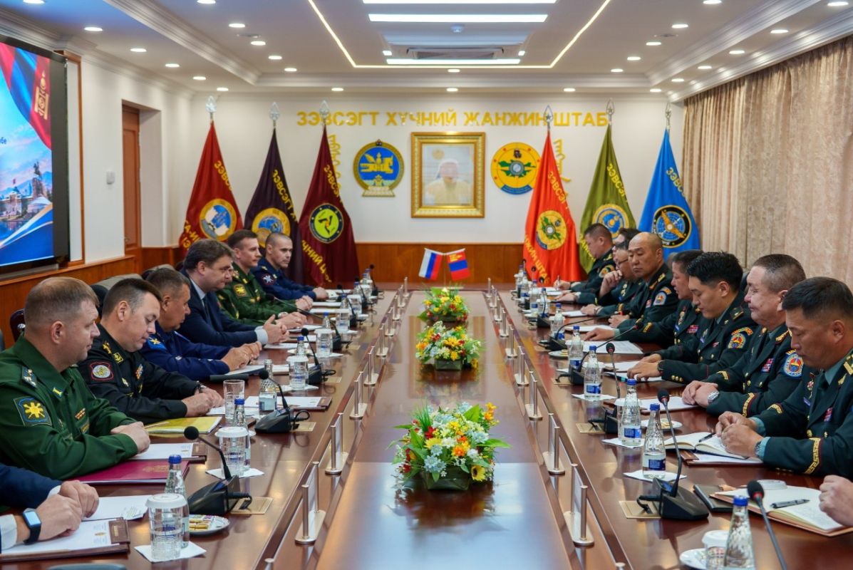 Подписан план военного партнёрства с Монголией