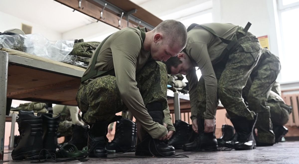 Осенью в армию направят 120 тыс. призывников