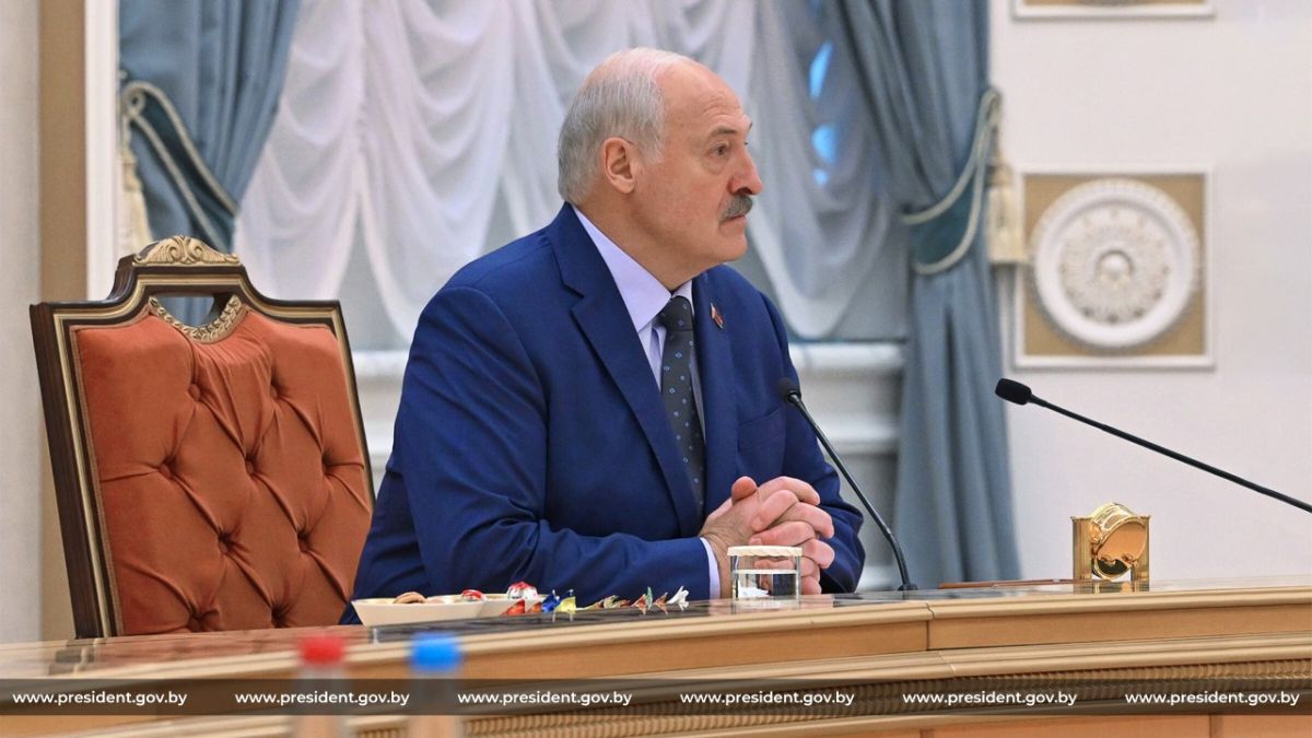 Лукашенко призвал Ереван держаться за общий рынок