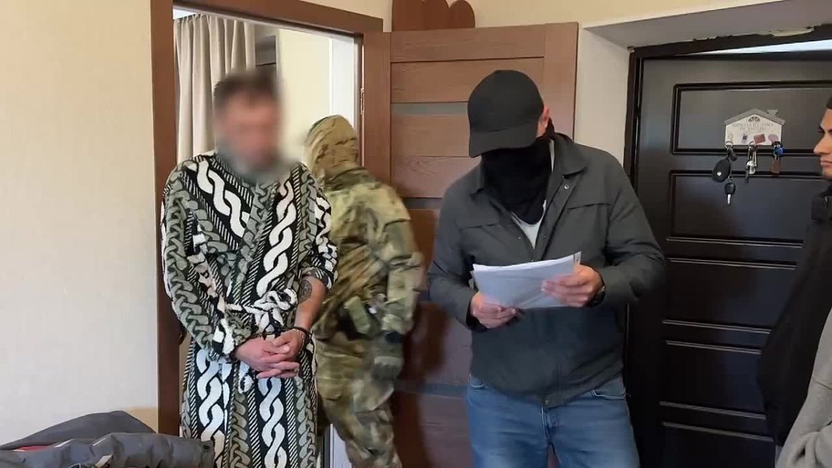 5 октября – День сотрудников уголовного розыска: праздник тех, кто почти всегда остаётся за кадром, но круглосуточно находится на передовой борьбы с преступностью