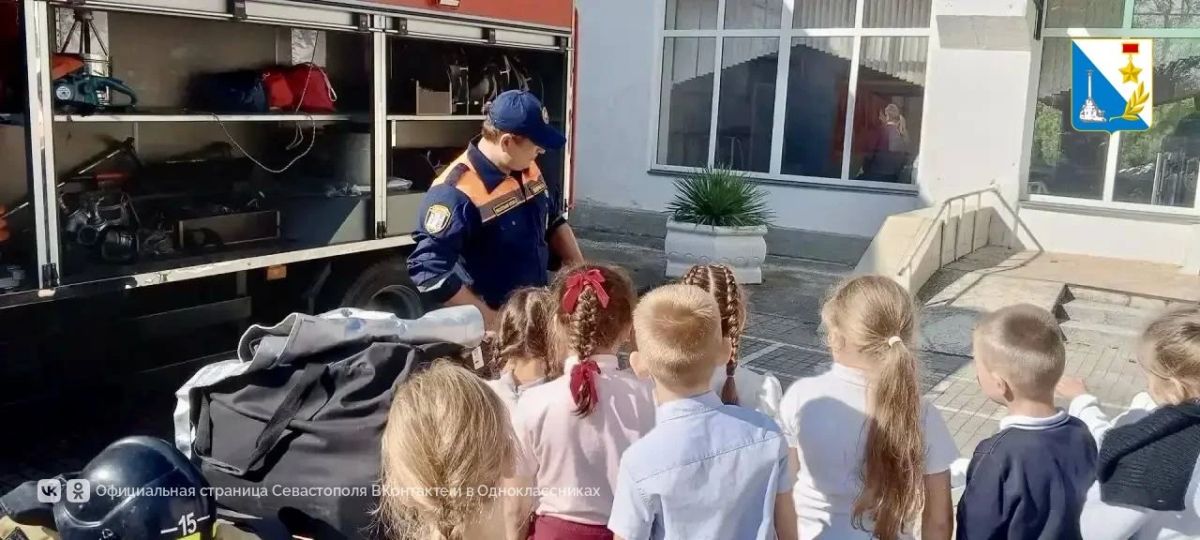Пожарные провели урок безопасности для школьников Андреевки