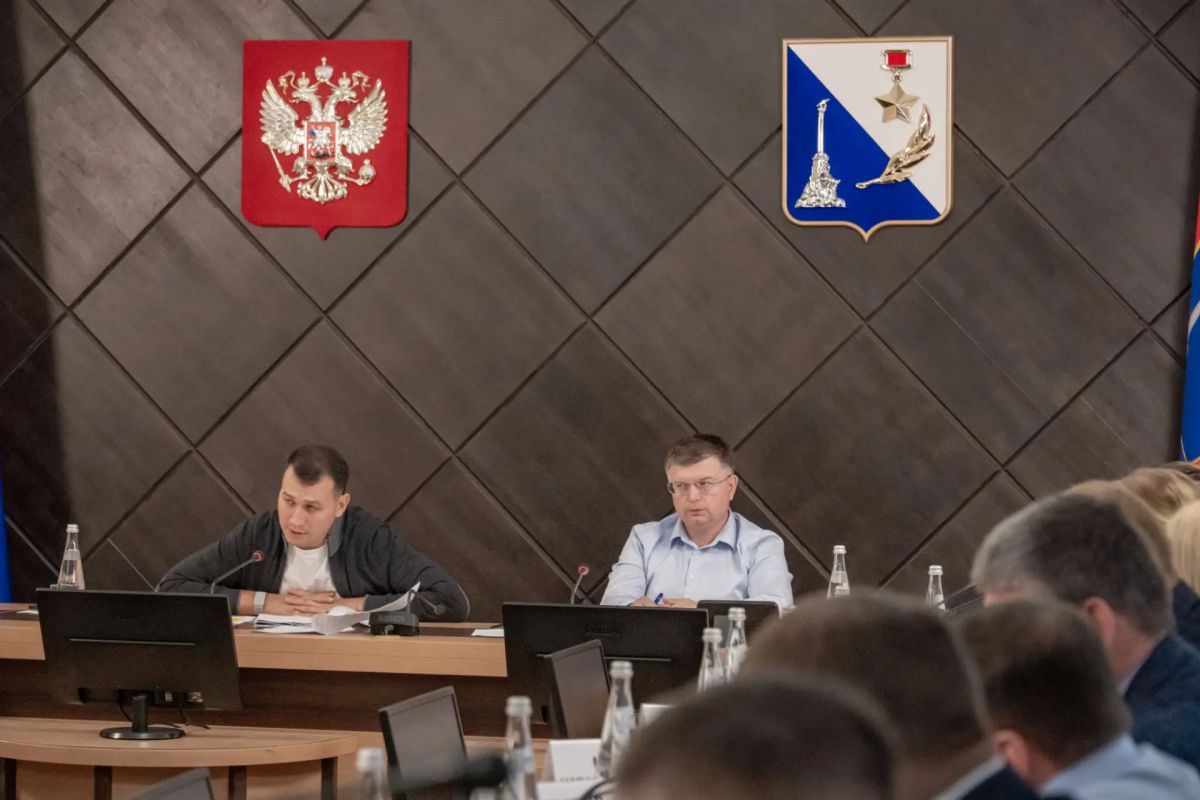 В Севастополе обсудили подготовку к отопительному сезону и реализацию госпрограммы социально-экономического развития