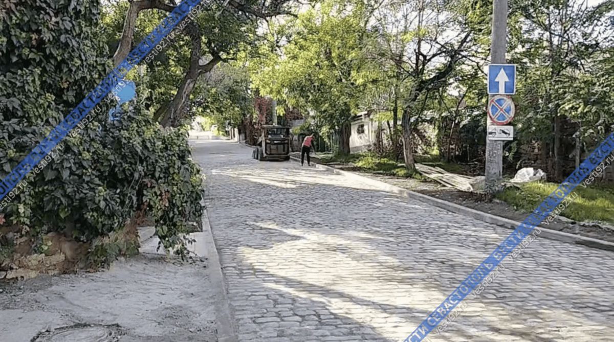 На улице Демидова в Севастополе вернули историческую брусчатку