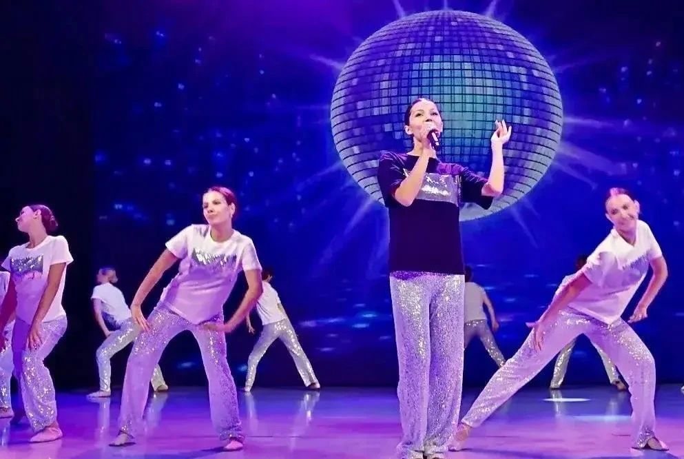 Севастопольский художественный колледж отмечает 80-летие
