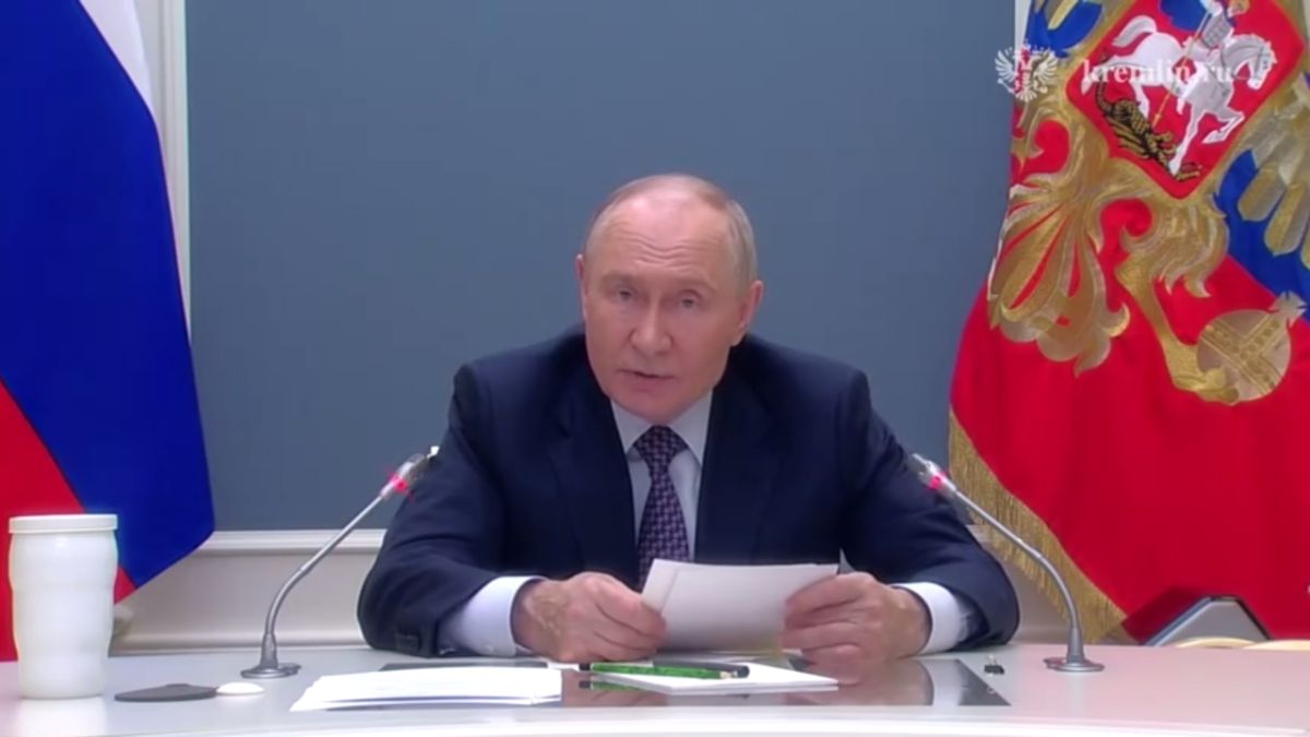 Путин: Киеву стоило думать перед ударами по маркетплейсам