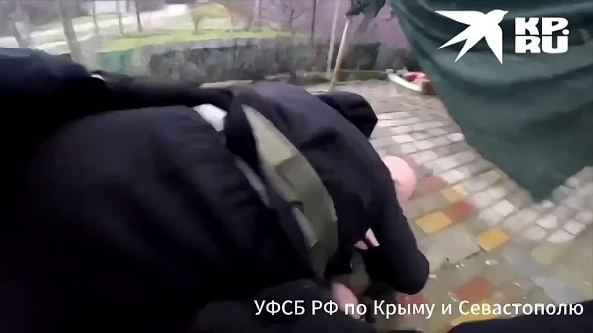В Крыму осудили двух жителей Сакского района за незаконный оборот оружия