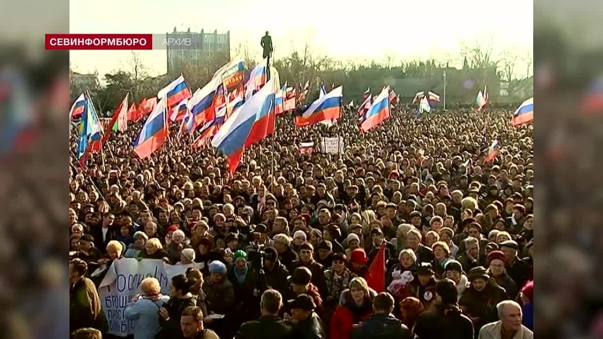 17 октября отмечается День гимна Города-Героя