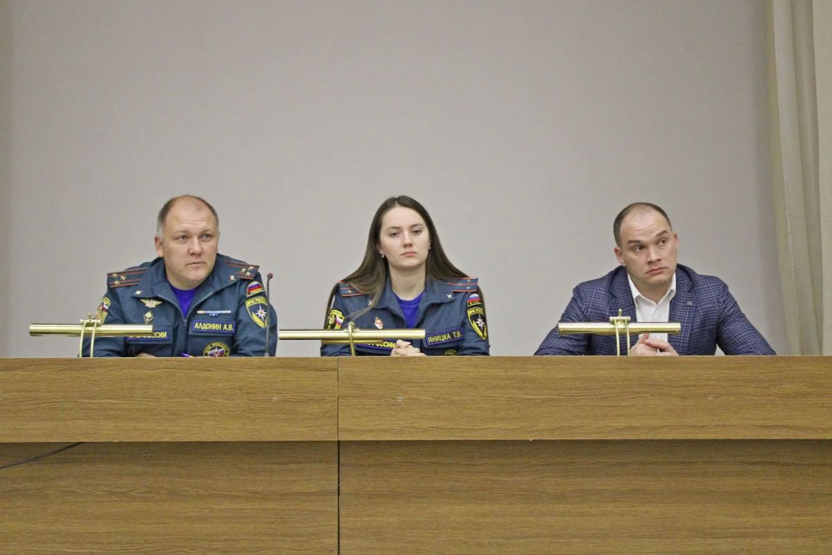 Илья Пестерников: Совместно с МЧС России по городу Севастополю провели семинар для предпринимателей — разобрали ключевые требования по пожарной безопасности