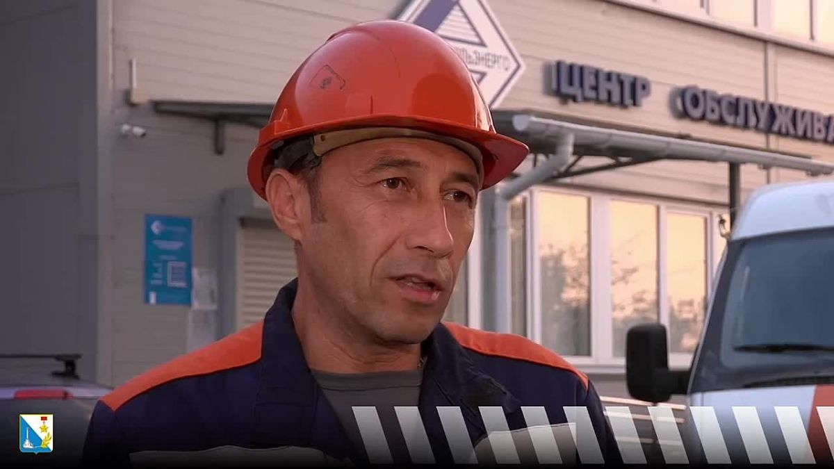 Энергетики Севастополя больше 20 часов работают над возвращением света