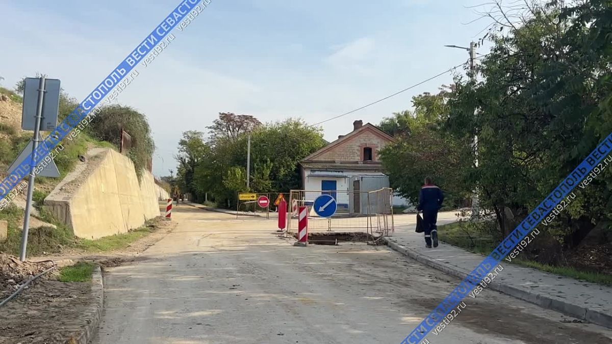 На улице Инженерная Балка продолжается реконструкция водопровода