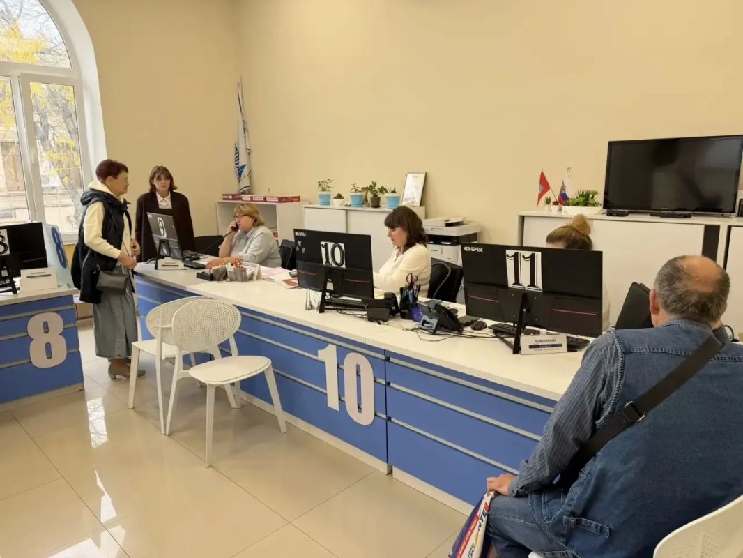 На ул. Ленина в Севастополе открылся новый расчётный центр для оплаты ЖКУ