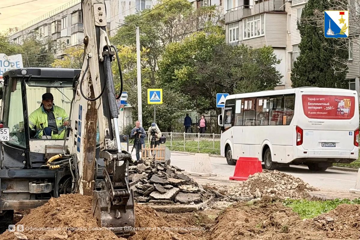 На улице Казачьей обустраивают разворотное кольцо для автобусов