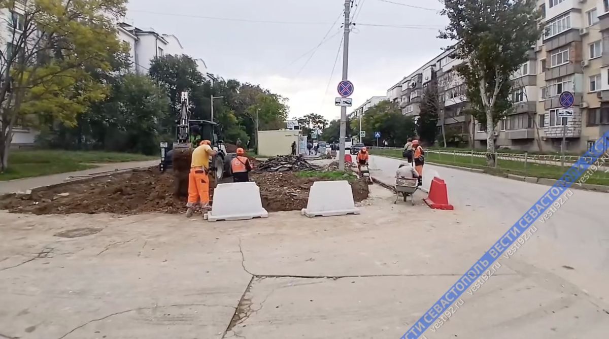 В Казачьей бухте строят разворотное кольцо для автобусов