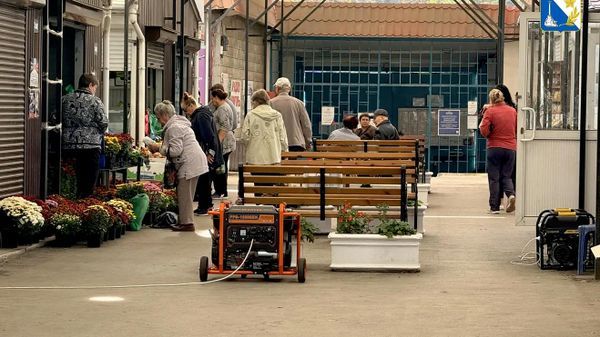 Магазины Севастополя оснастили генераторами на случай отключения света