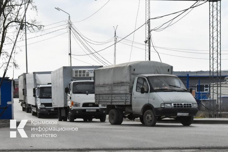 Крымские перевозчики смогут застраховать грузы от военных рисков с господдержкой