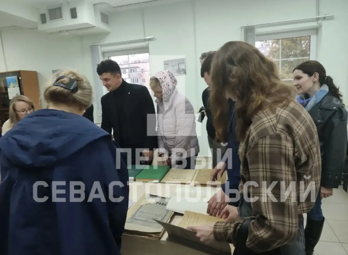 В Архиве Севастополя прошла экскурсия